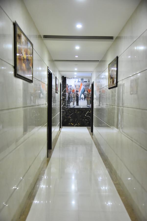 Hotel Krishna'S Near Golden Temple Amritsar Zewnętrze zdjęcie